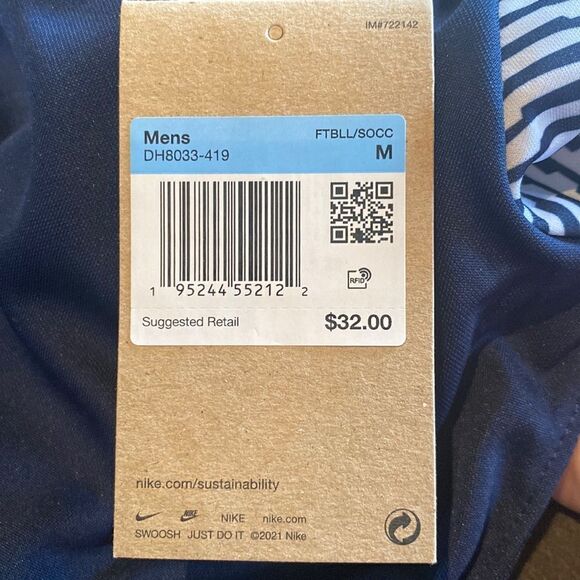 Nike Men’s Navy Slim Fit Short Sleeved T-Shirt Dri-Fit Technology M NWT - Picture 9 of 10